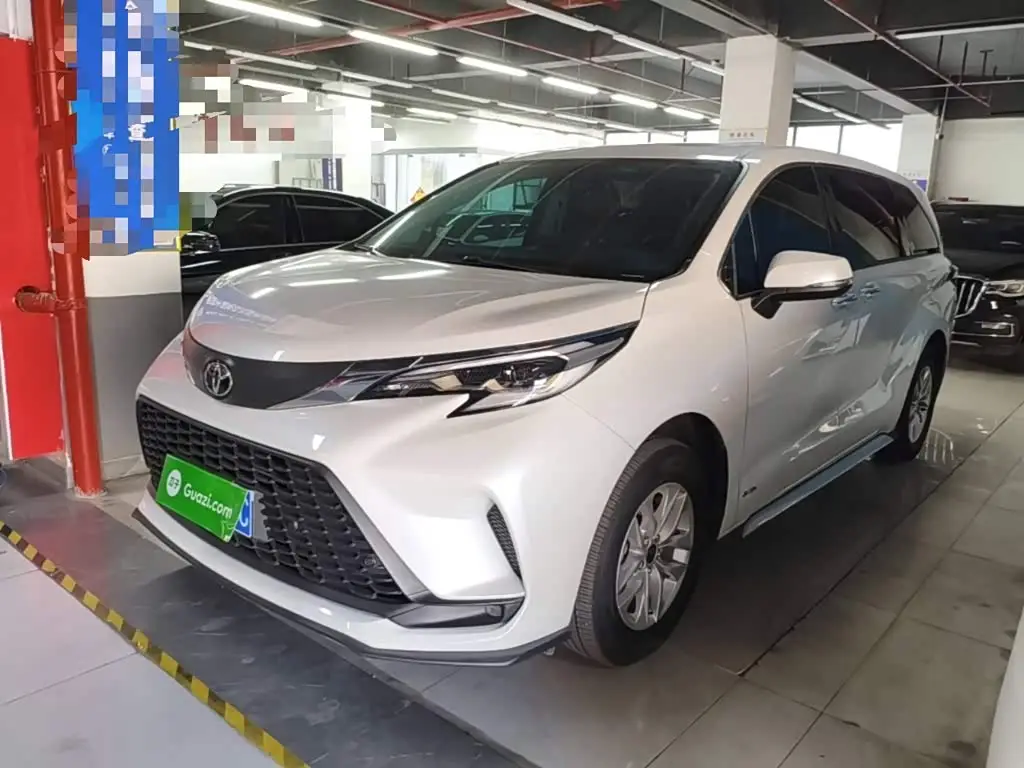 Toyota Granvia, 2025