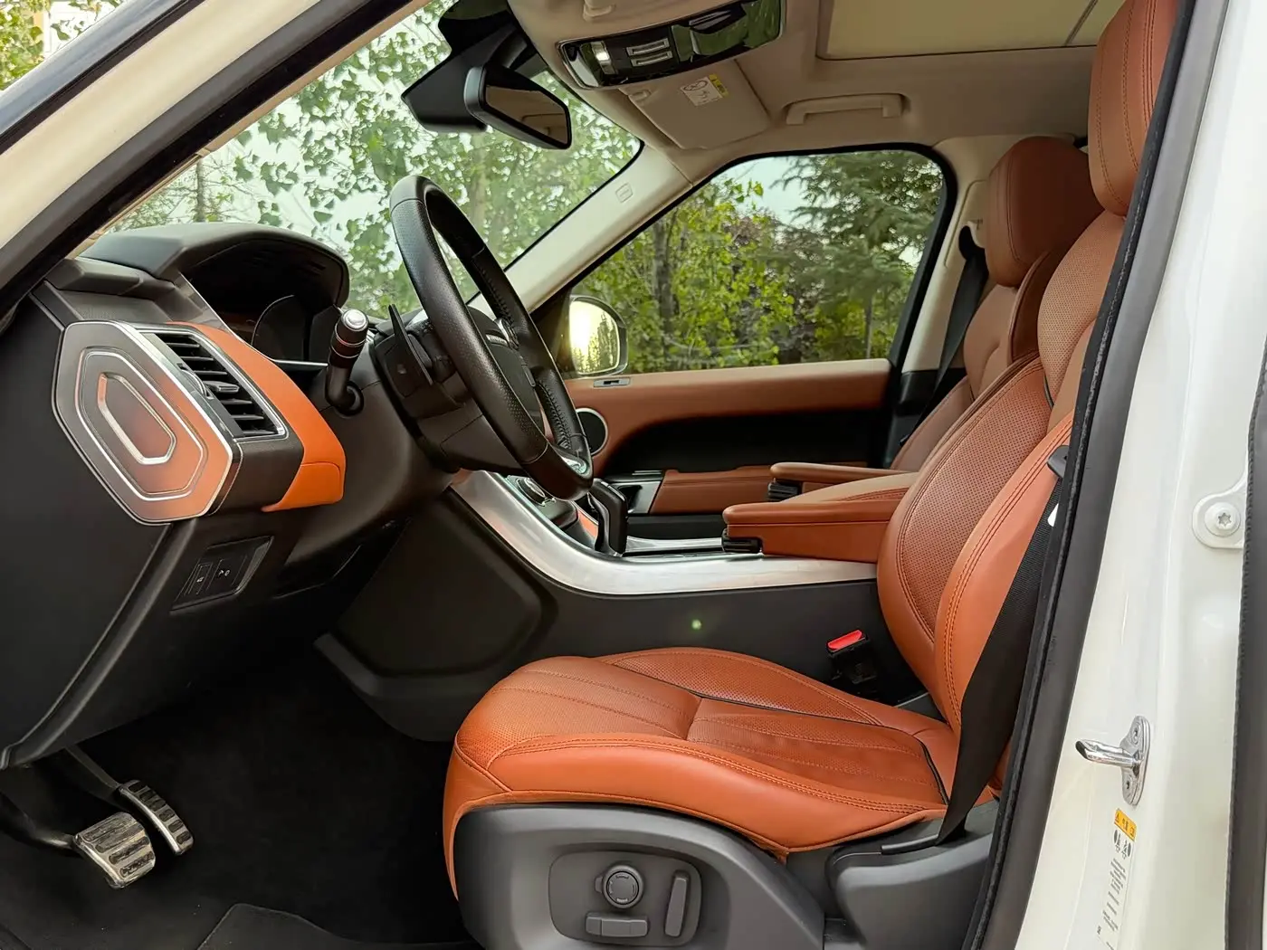 Land Rover Range Rover Sport 2015 — Photo 10/20