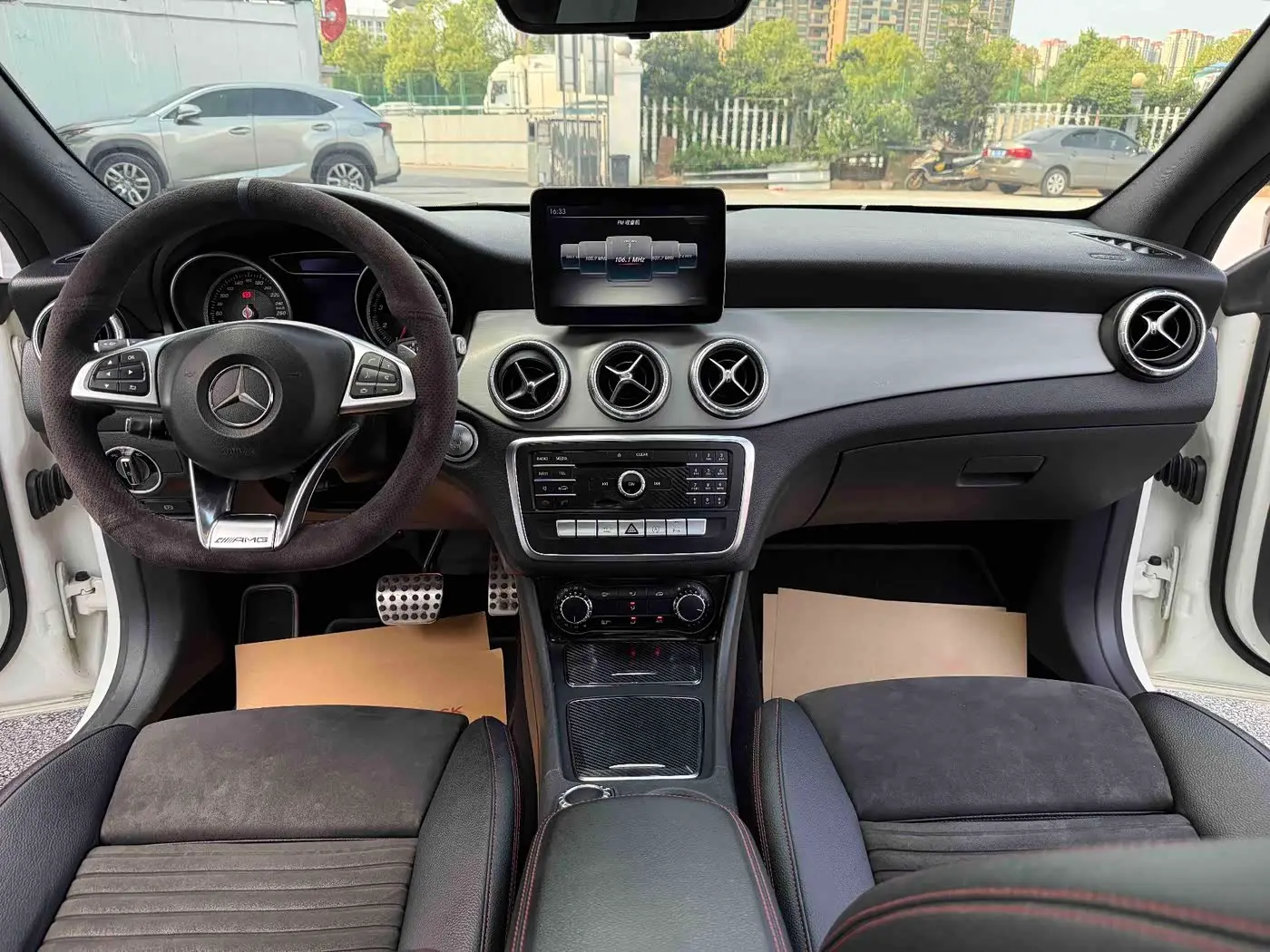 Mercedes-Benz CLA 2017 — Фото 6/9
