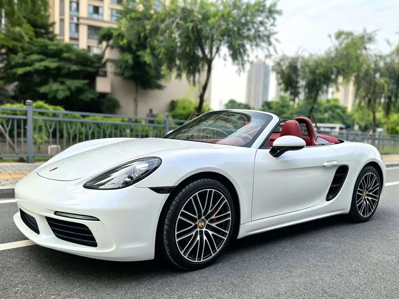 Porsche 718 2018 — Photo 4/16