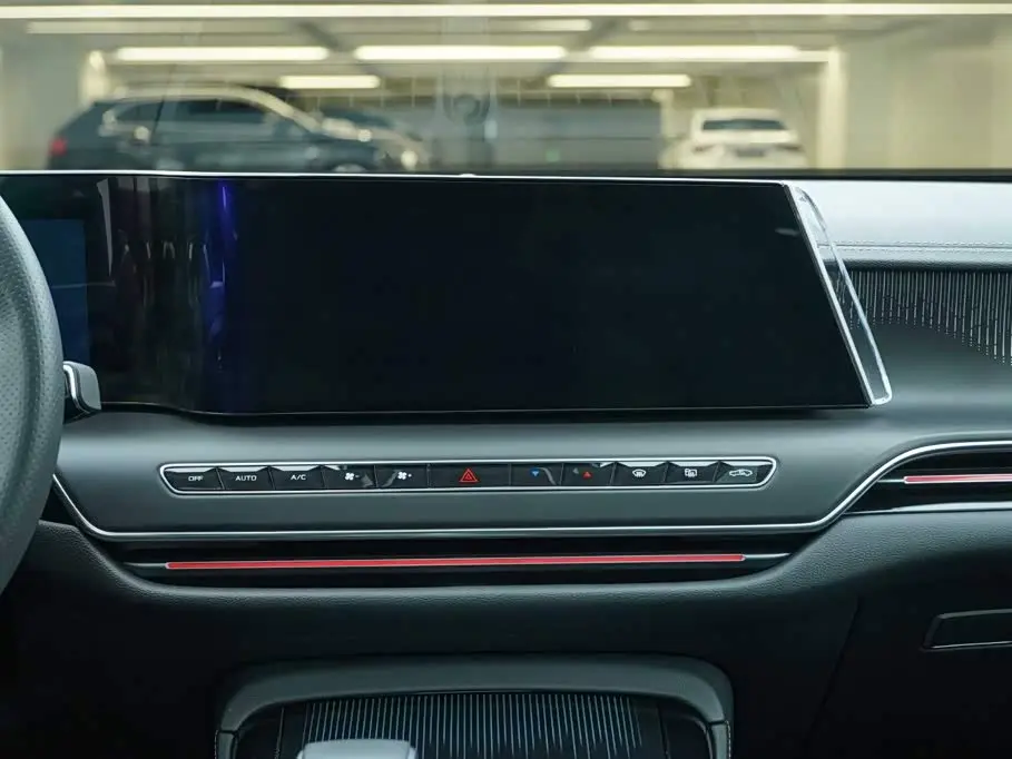 Hongqi H9 2025 — Şəkil 17/19