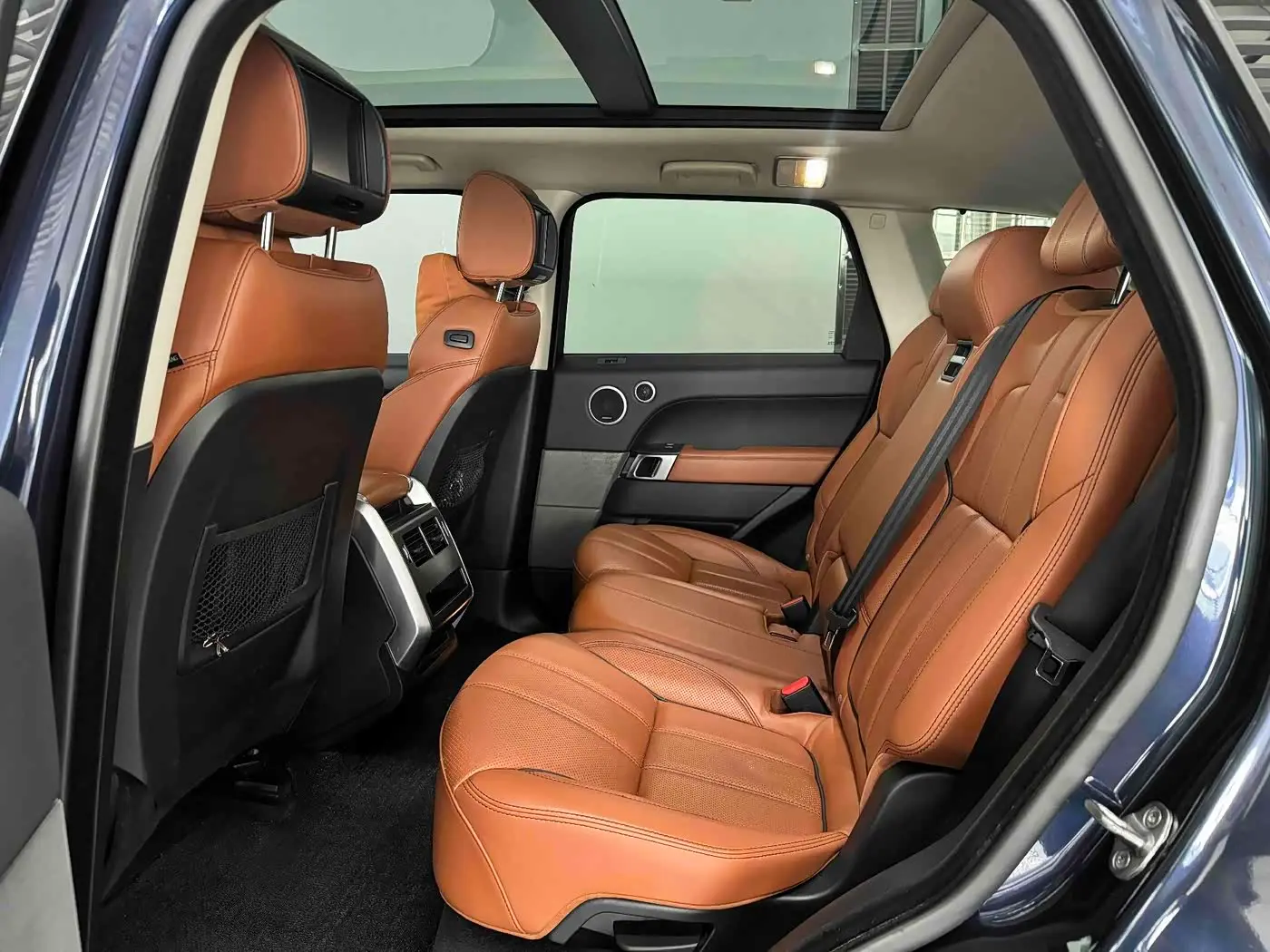 Land Rover Range Rover Sport 2016 — Photo 9/20