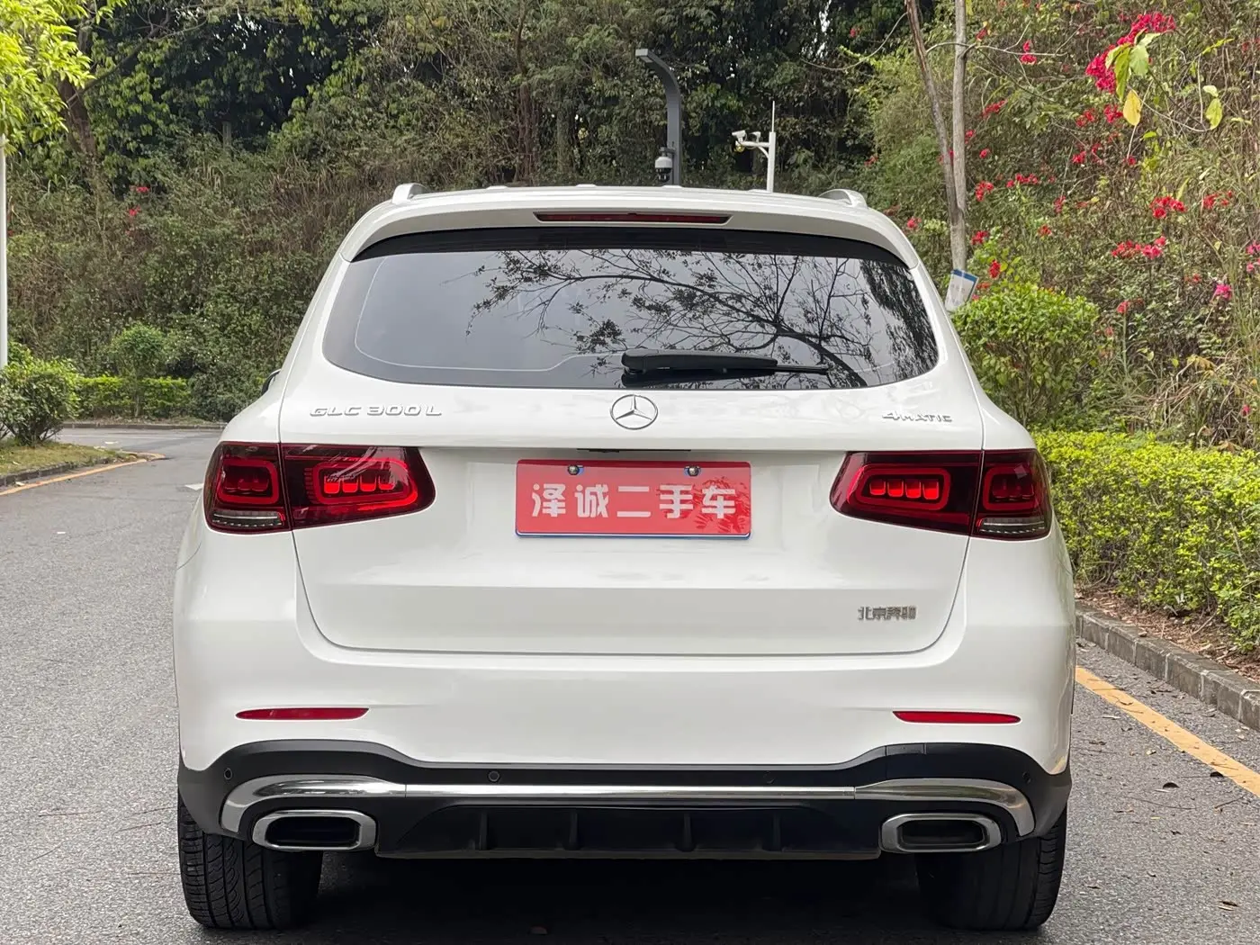 Mercedes-Benz GLC 2023 — Фото 4/20