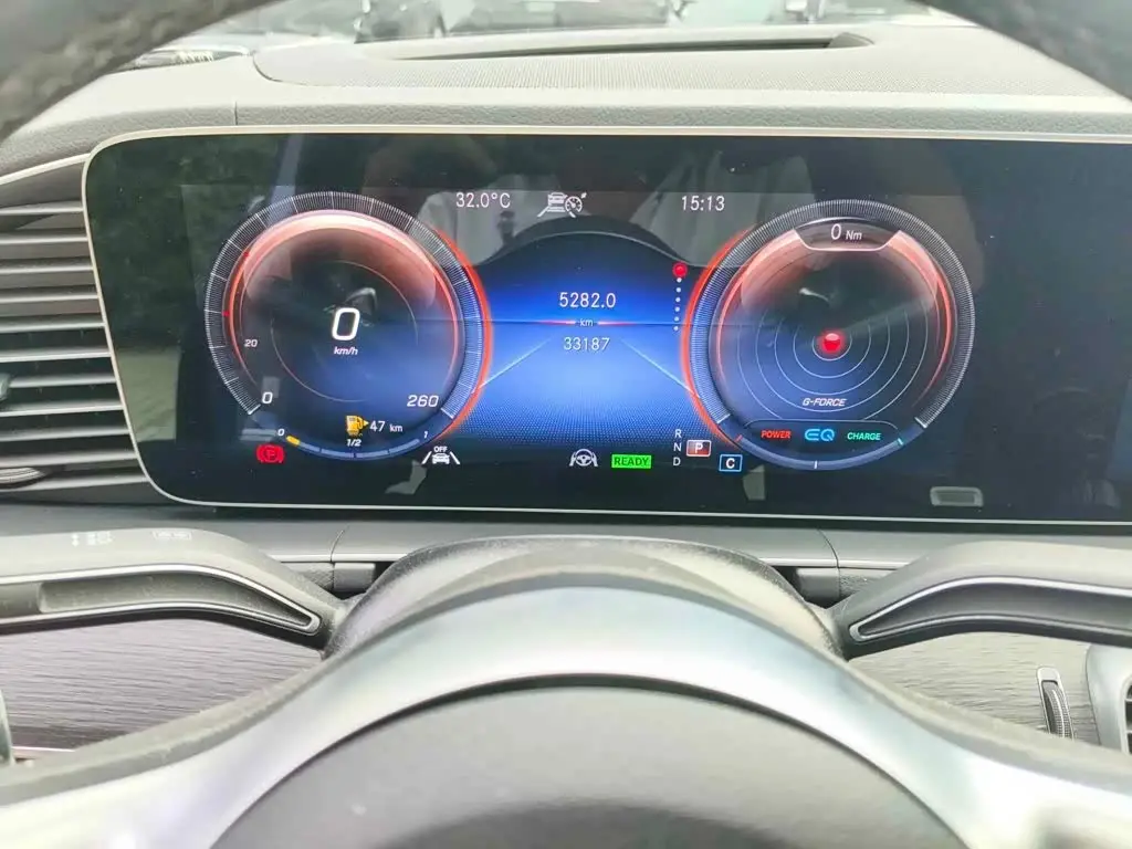 Mercedes-Benz GLE 2022 — Photo 4/13