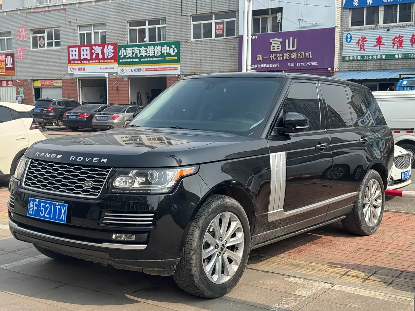 Land Rover Range Rover 2015 — Фото 1/11