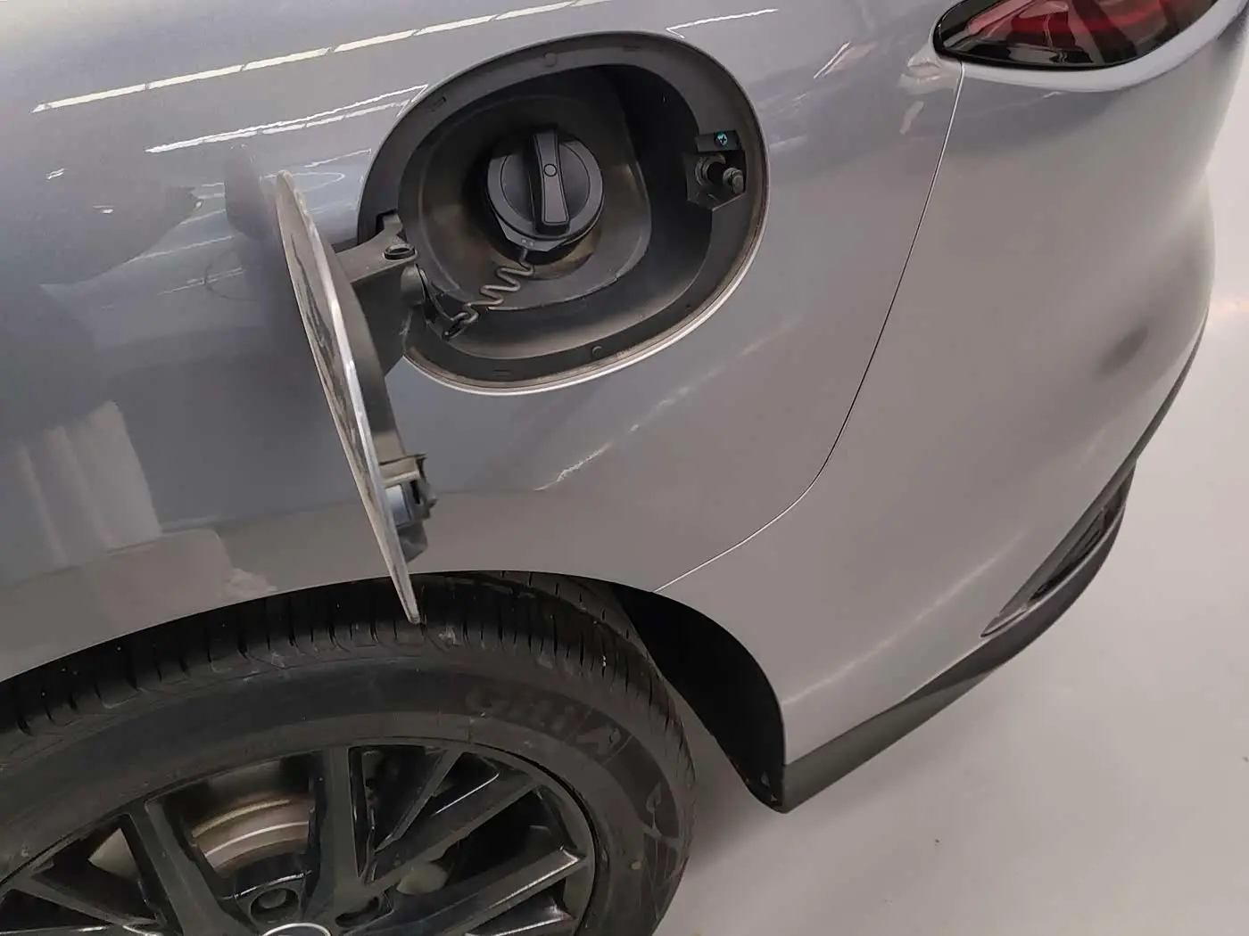BYD Han 2024 — Photo 13/20