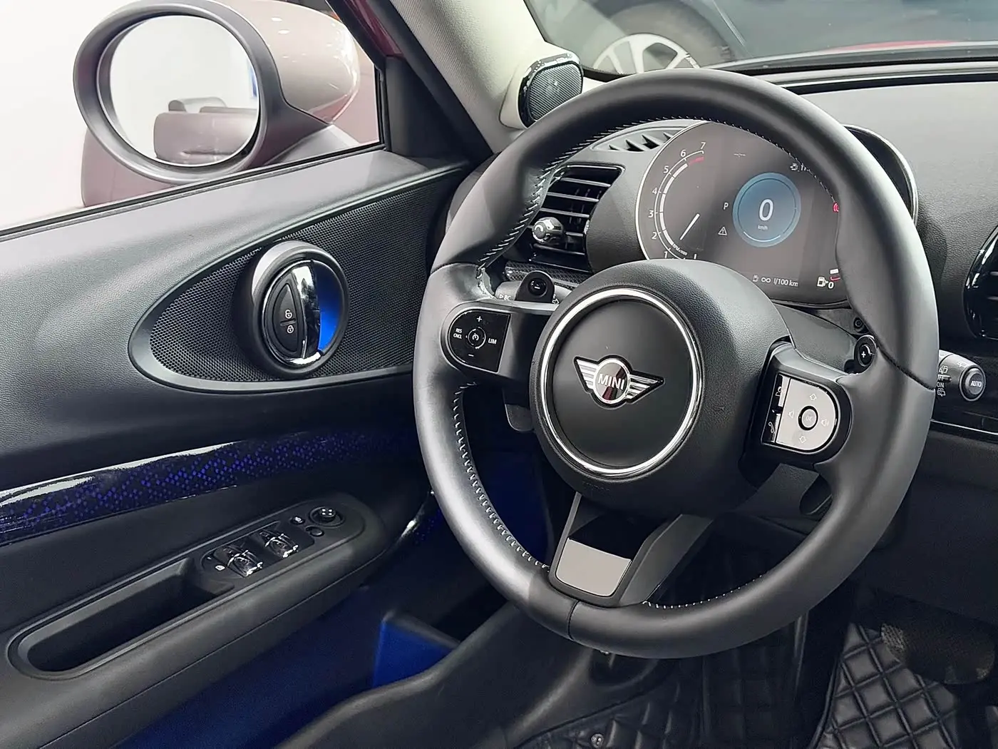 MINI CLUBMAN 2022 — Photo 14/20