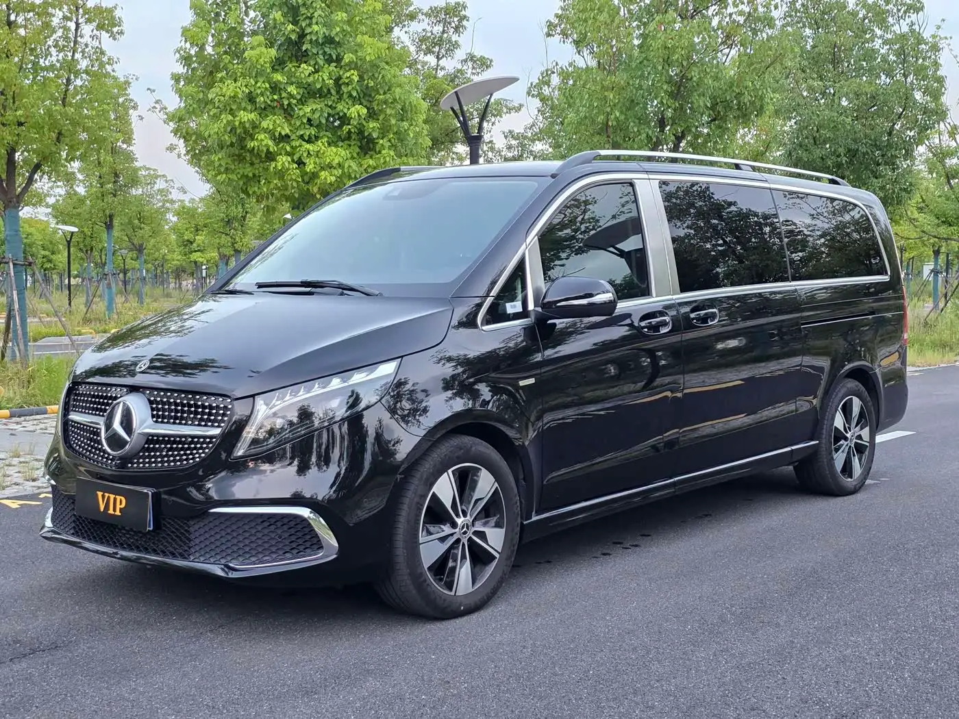 Mercedes-Benz V-Class, 2023