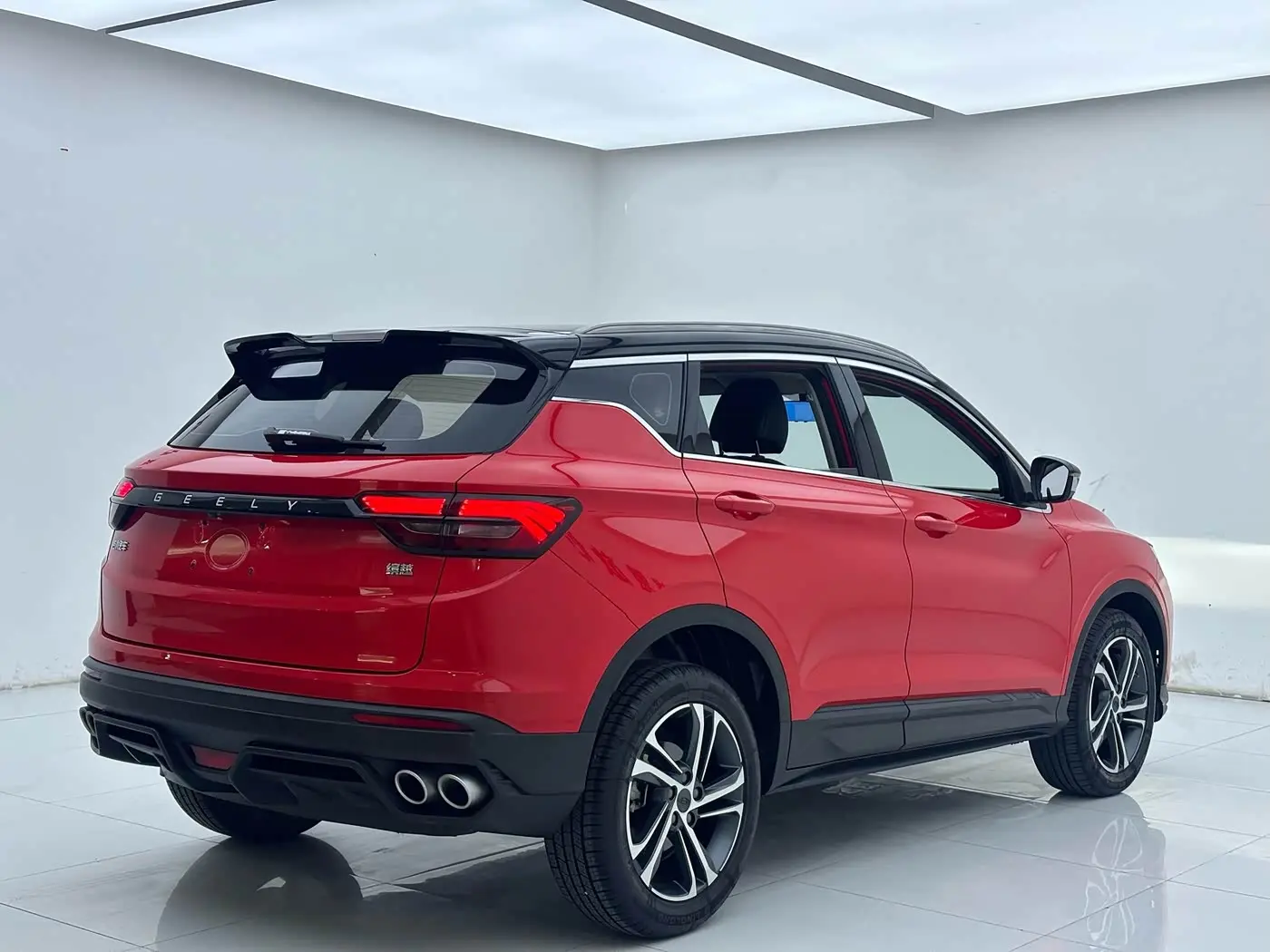 Geely Binyue 2022 — Photo 5/18