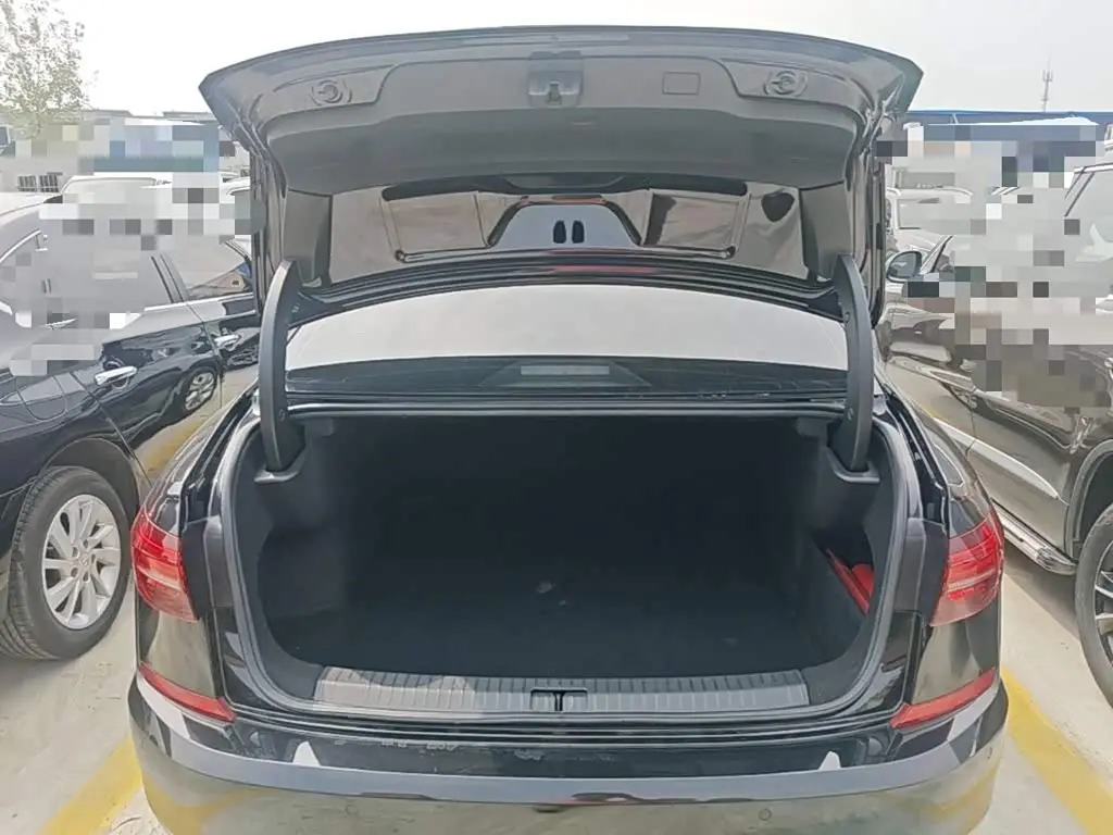 Volkswagen Passat 2021 — Photo 19/20
