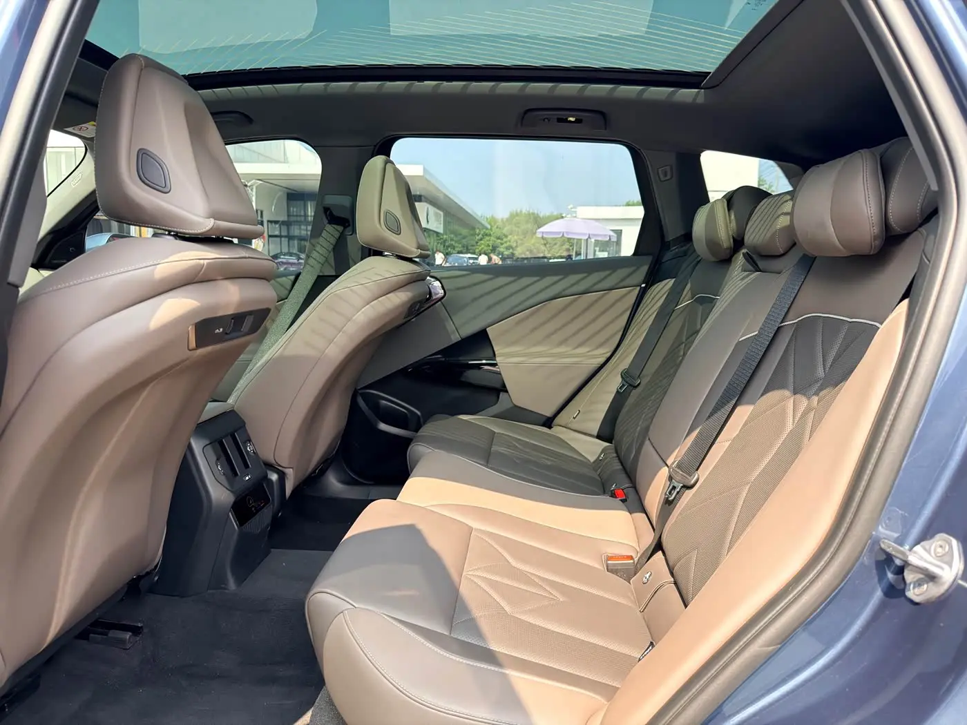 BMW X3 2025 — Photo 6/8