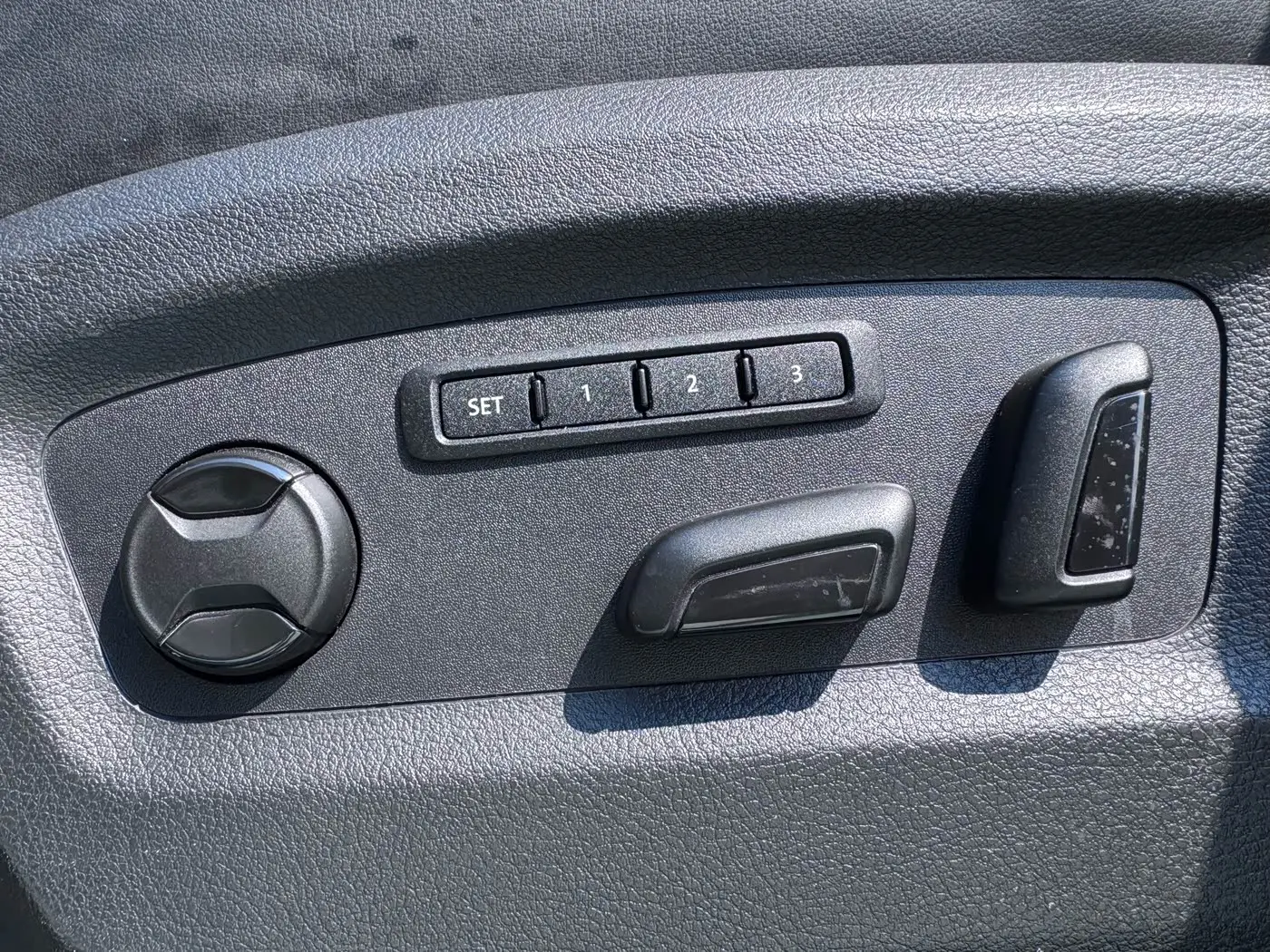 Volkswagen Multivan 2018 — Photo 20/20