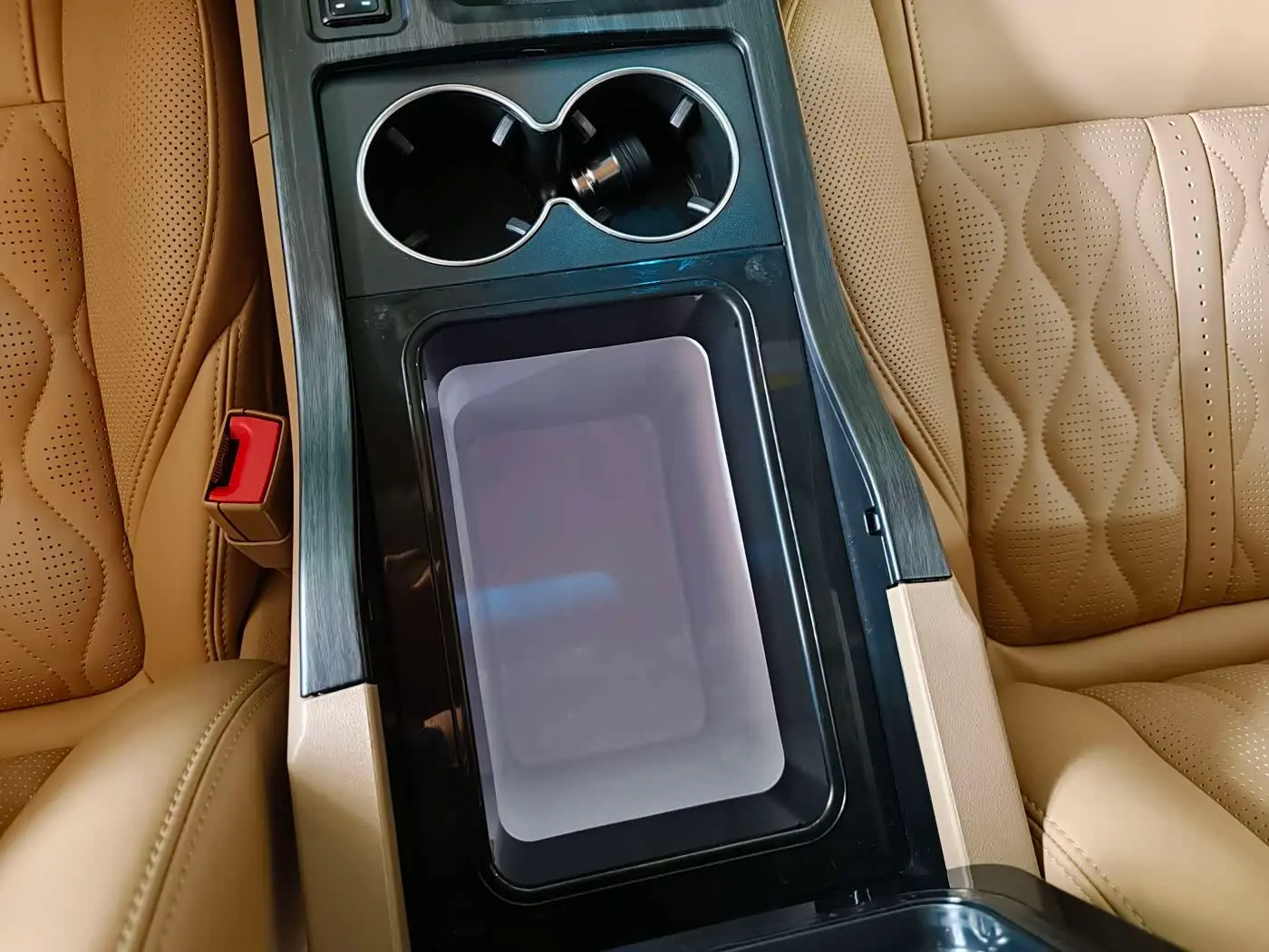 Buick GL8 2021 — Photo 17/20