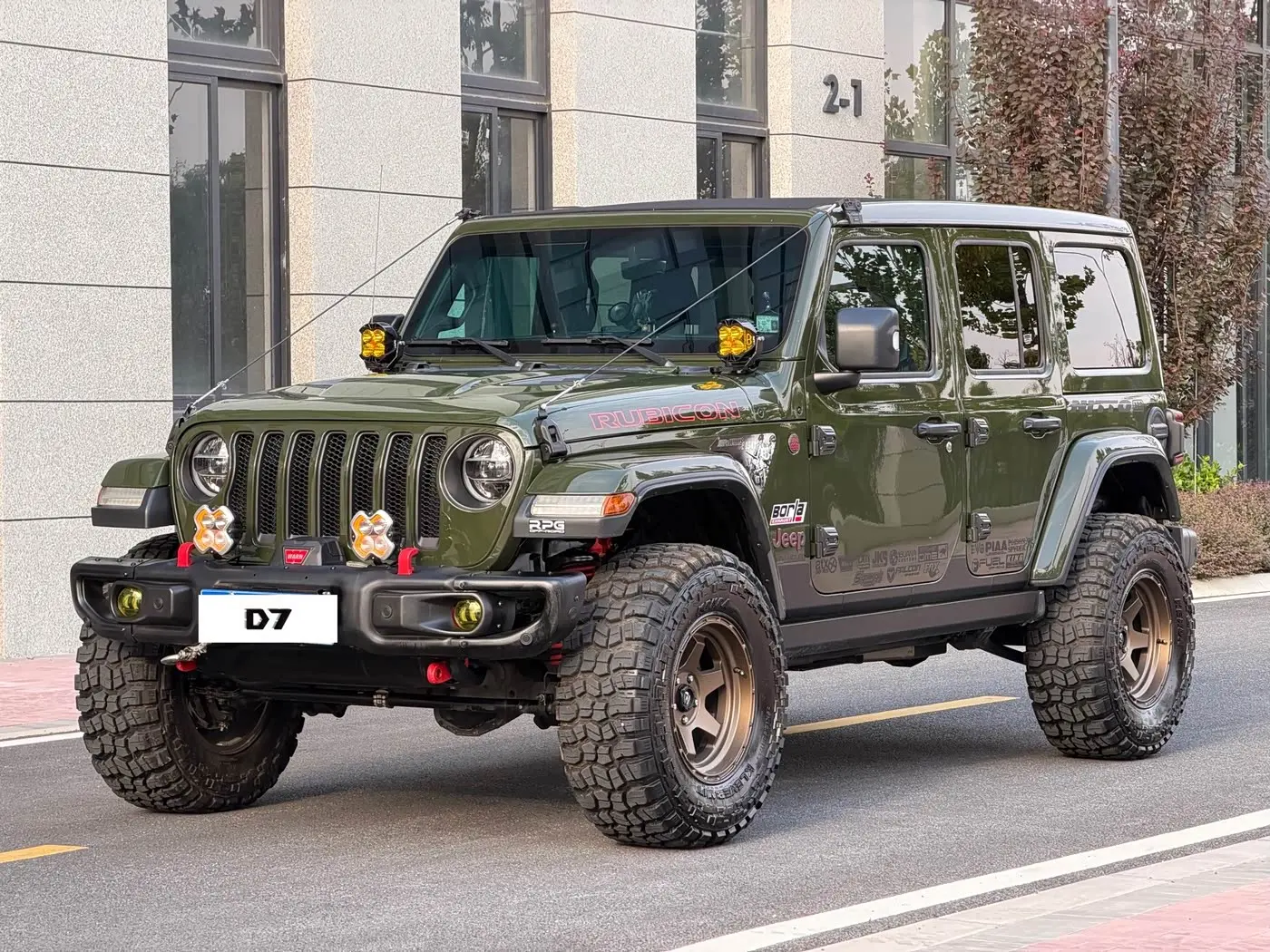Jeep Wrangler 2023 — Фото 1/20