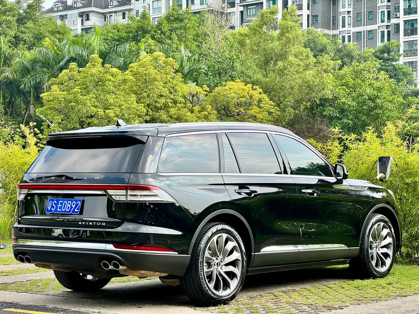 Lincoln Aviator 2020 — Photo 11/13