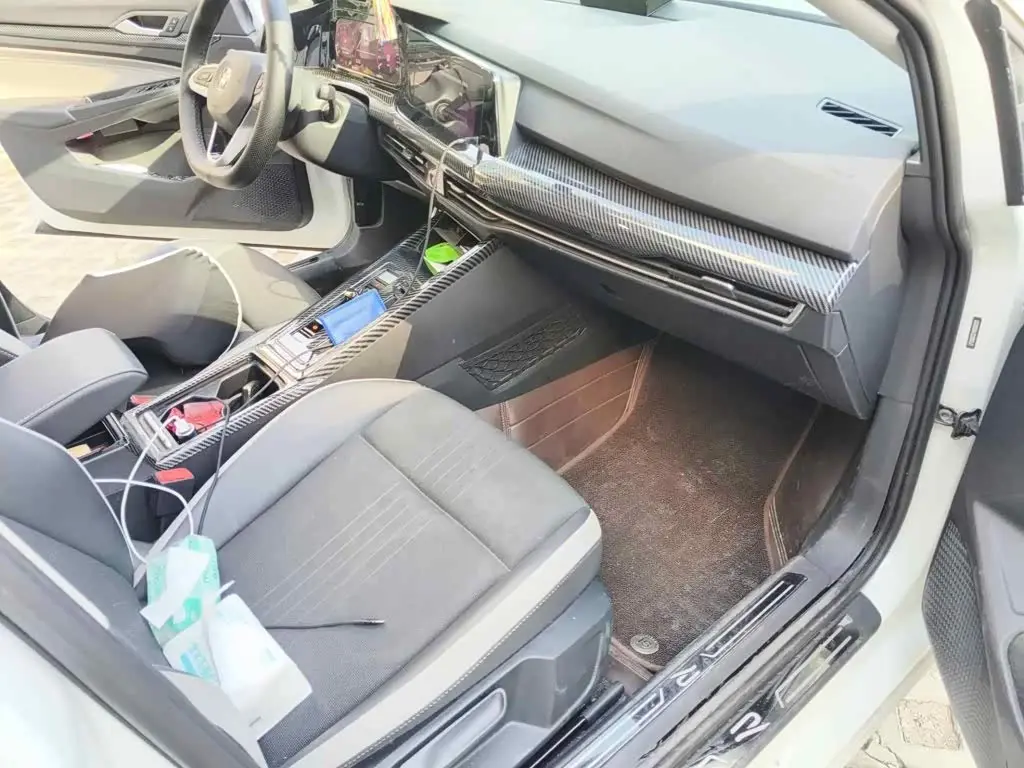 Volkswagen Golf 2022 — Photo 13/13