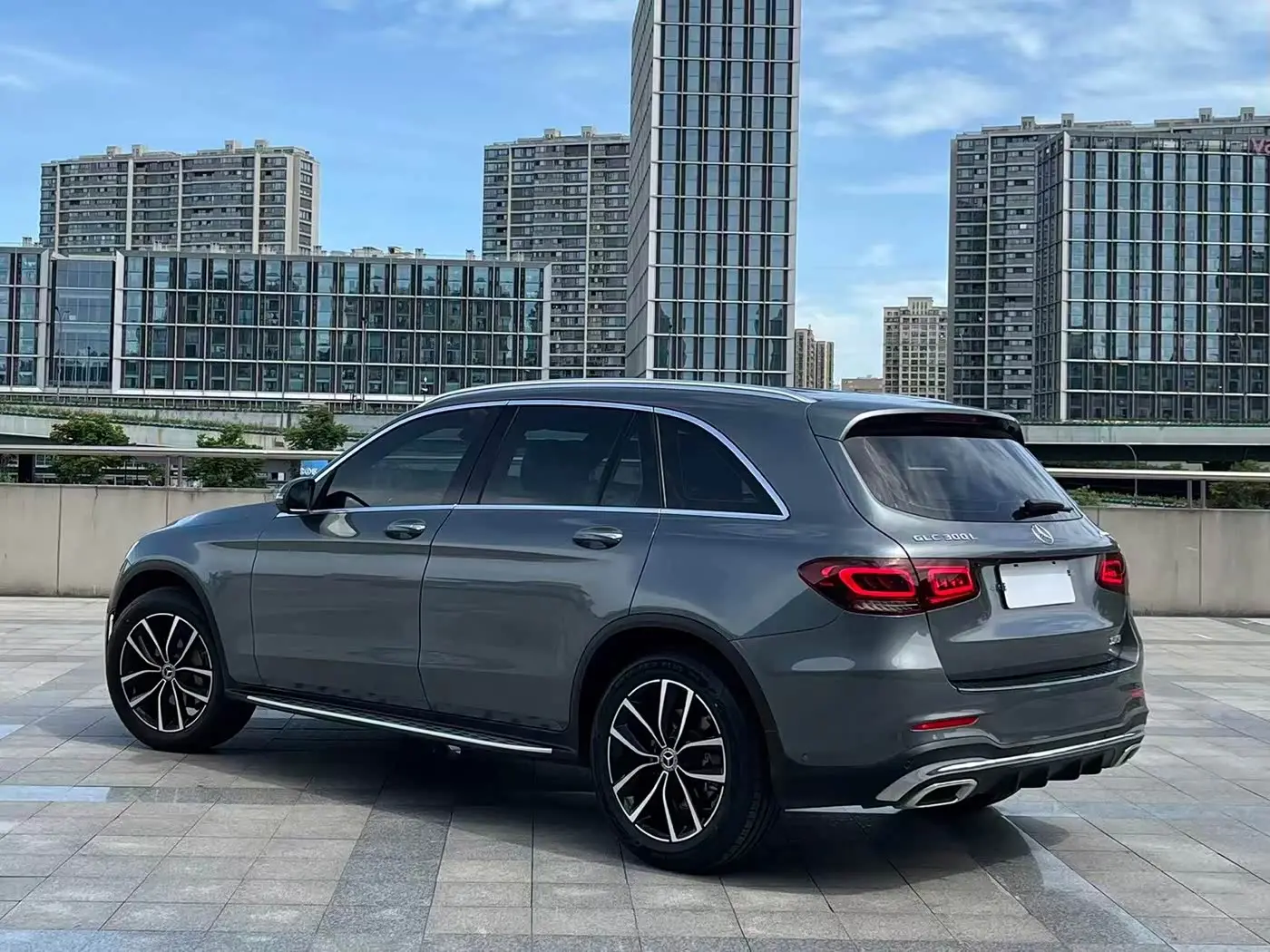 Mercedes-Benz GLC 2021 — Фото 11/12