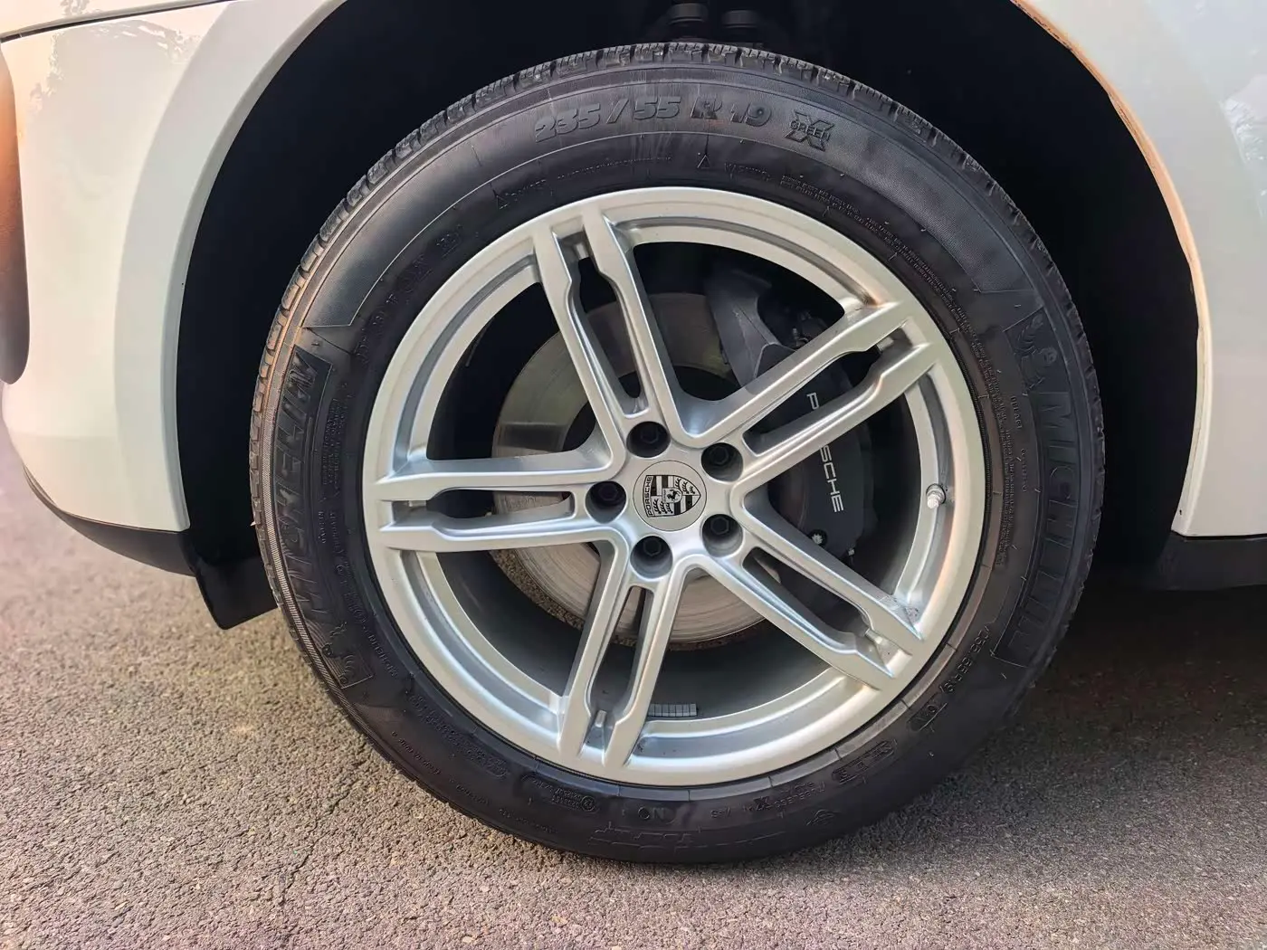 Porsche Macan 2024 — Photo 10/14