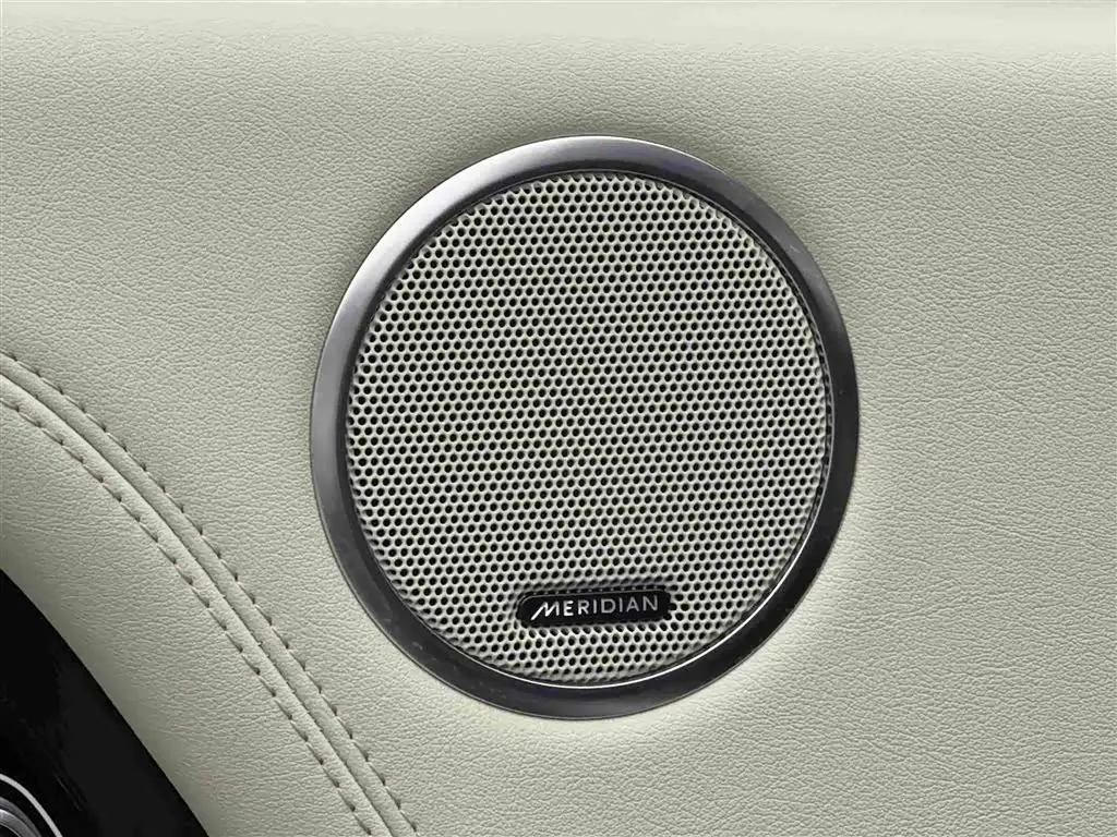 Land Rover Range Rover 2021 — Фото 16/20