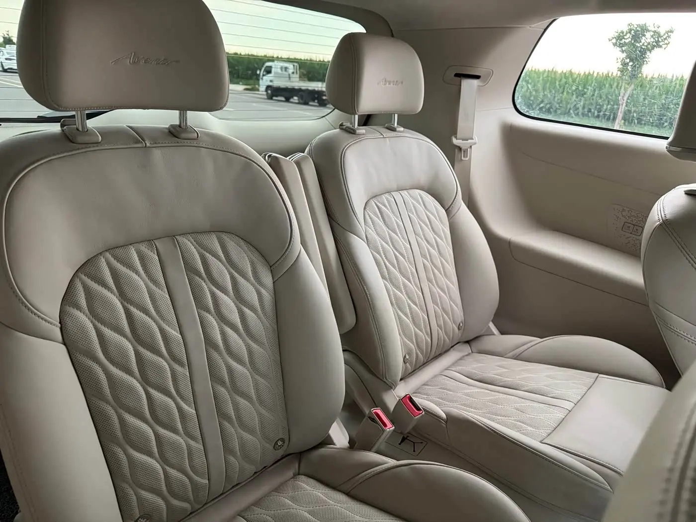 Buick GL8 2022 — Photo 16/20