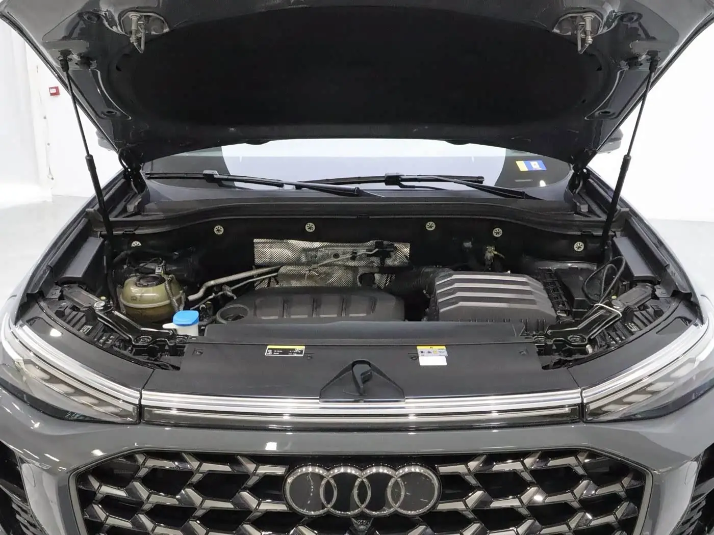Audi Q6 2024 — Photo 20/20