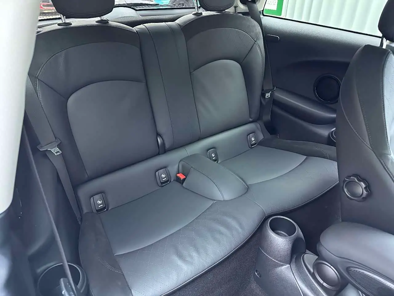 MINI MINI 2022 — Photo 10/15