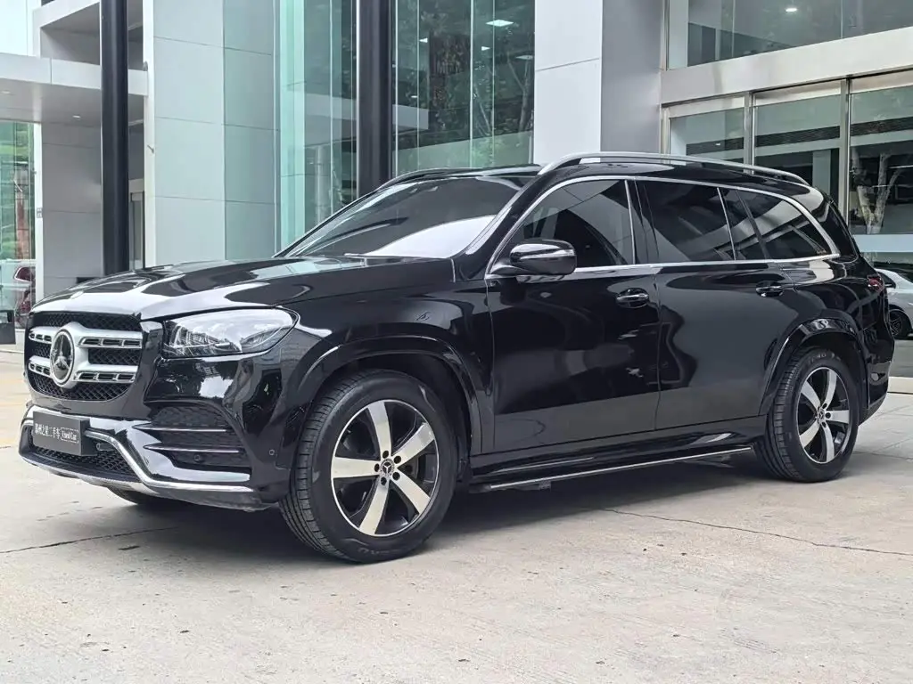 Mercedes-Benz GLS 2021 — Photo 1/12