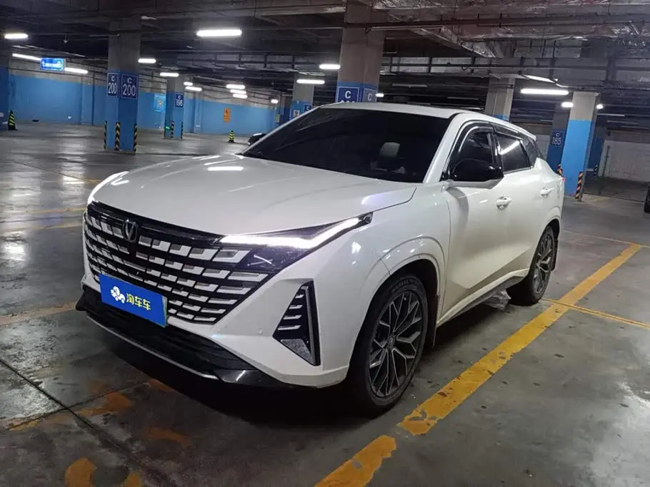 Changan UNI-Z New Energy 2025 — Şəkil 1/16