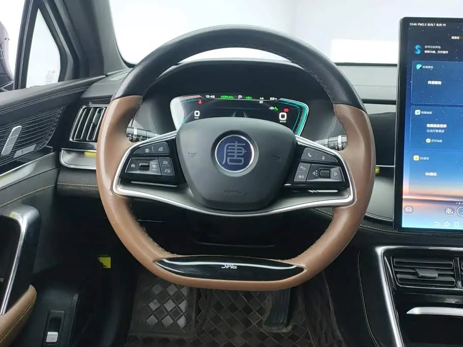 BYD Tang New Energy 2022 — Photo 15/16