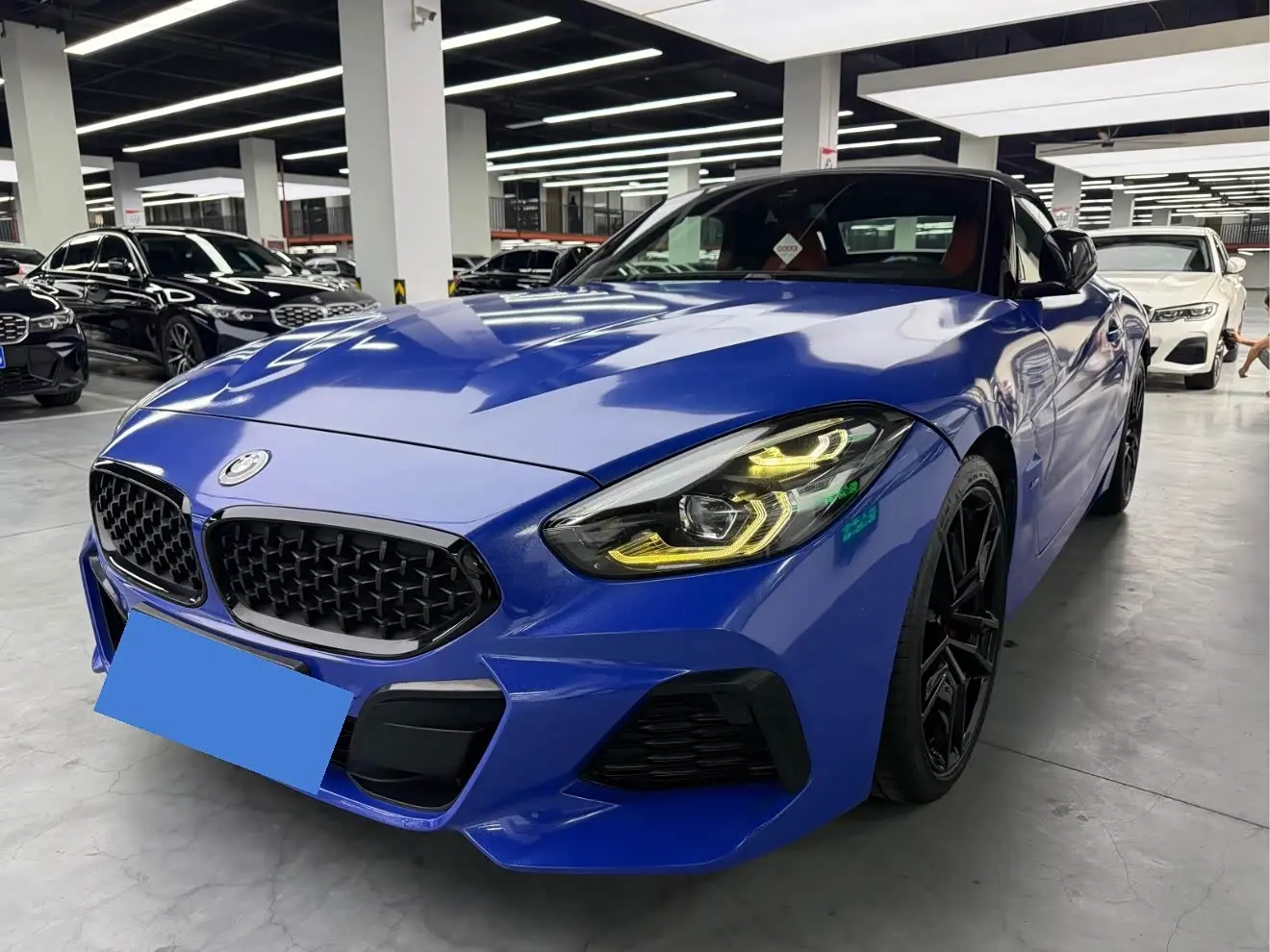 BMW Z4 2019 — Фото 1/17