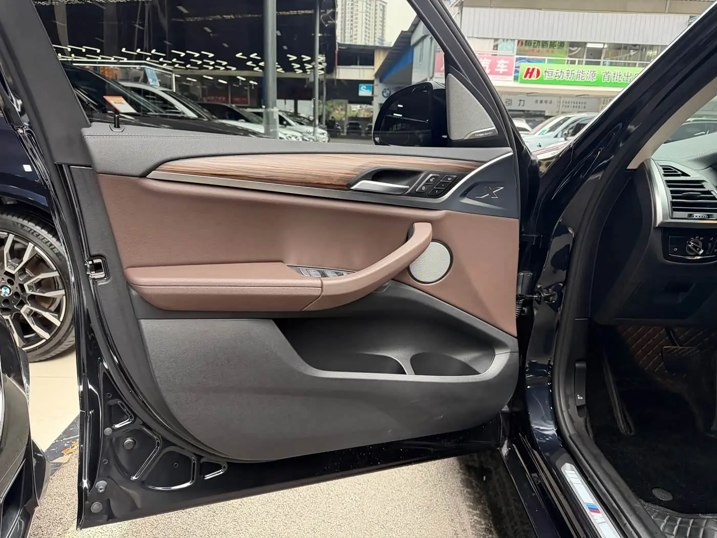 BMW X3 2023 — Şəkil 14/20