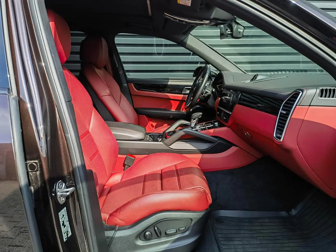 Porsche Cayenne 2022 — Şəkil 6/11