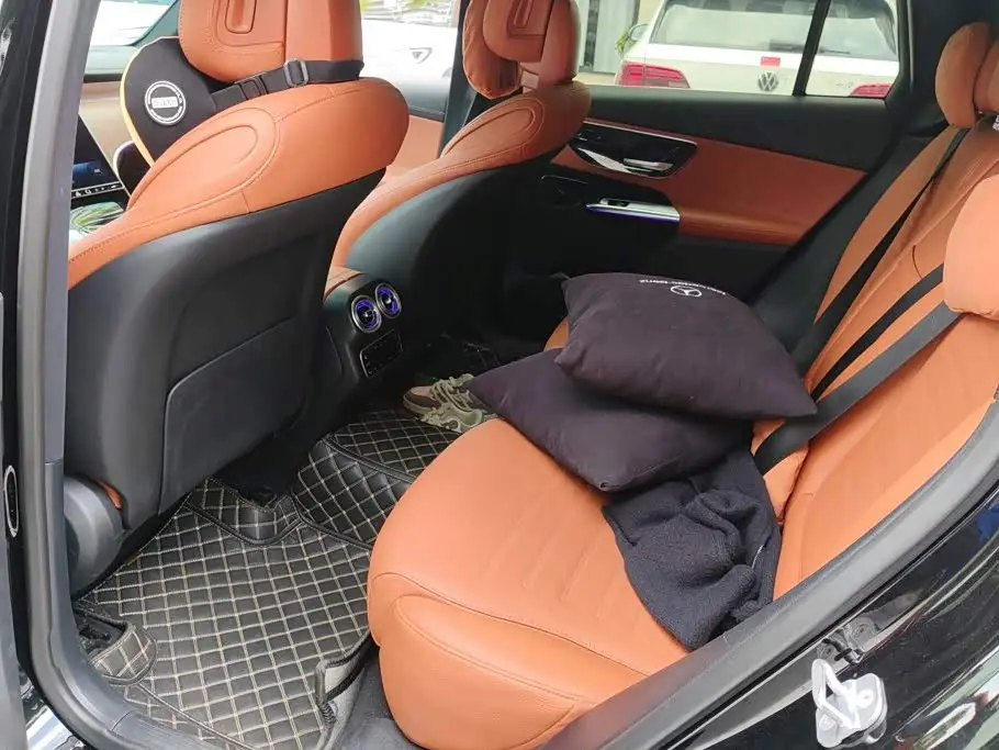 Mercedes-Benz GLC 2024 — Photo 11/16