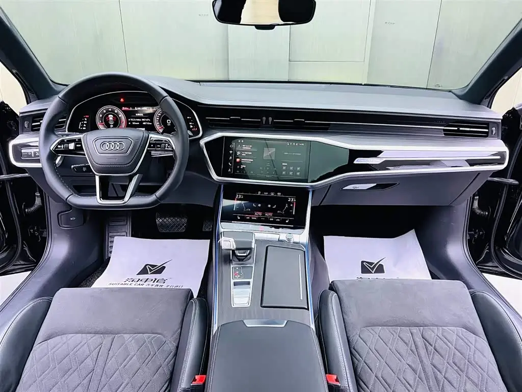 Audi A6L 2025 — Photo 9/15