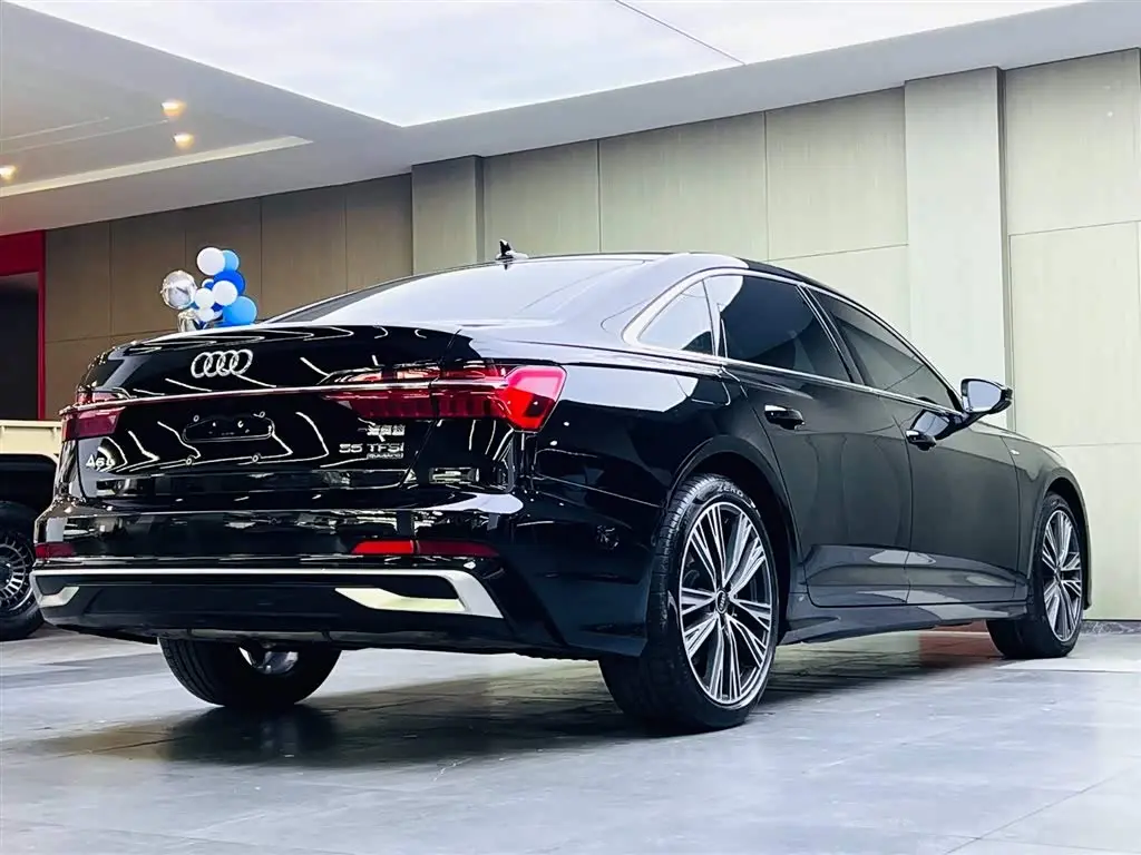 Audi A6L 2025 — Photo 4/15