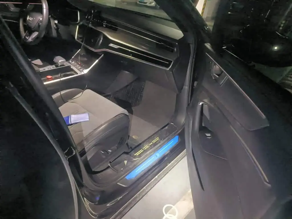 Audi A6L 2024 — Photo 18/20