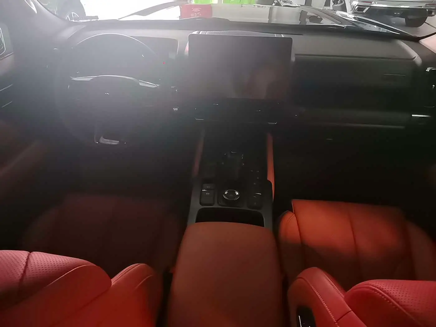 Haval H9 2025 — Photo 12/15