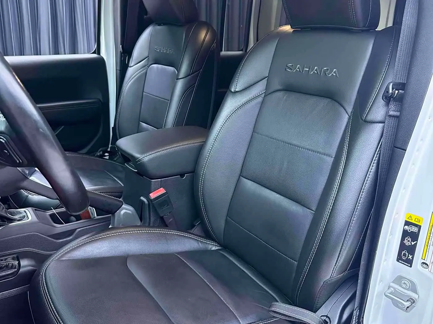 Jeep Wrangler 2020 — Фото 2/9