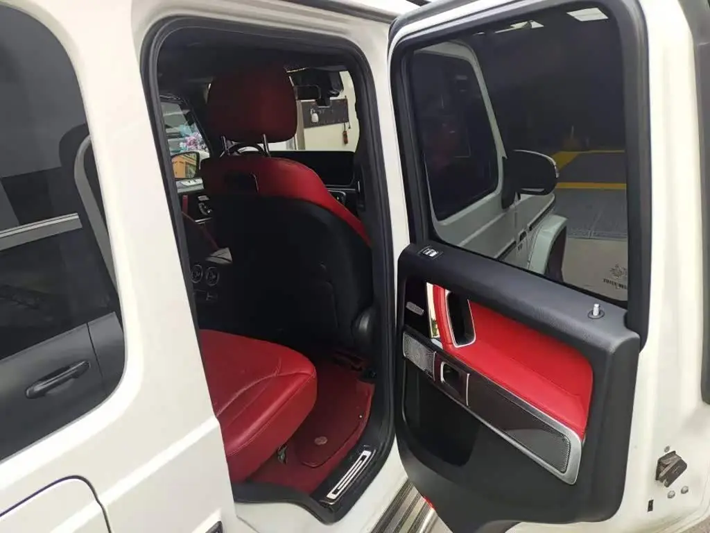 Mercedes-Benz G-Class 2023 — Фото 7/13
