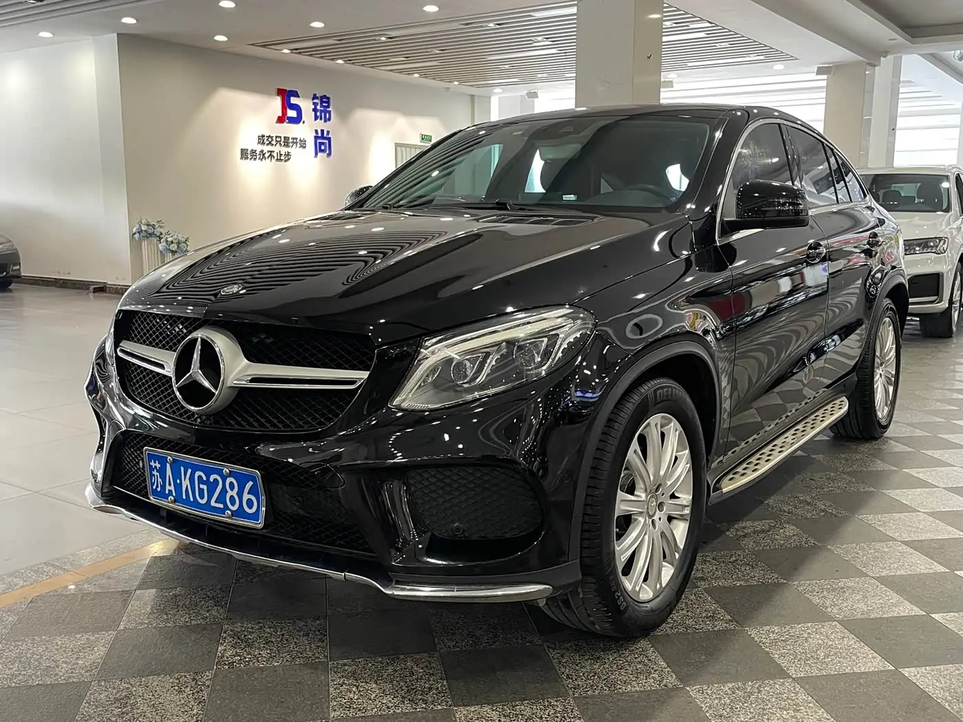 Mercedes-Benz GLE Coupe 2016 — Photo 1/13