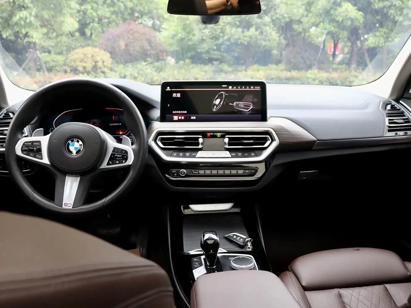 BMW X3 2022 — Фото 10/13
