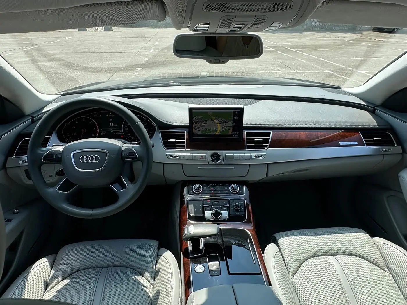 Audi A8 2012 — Şəkil 6/14