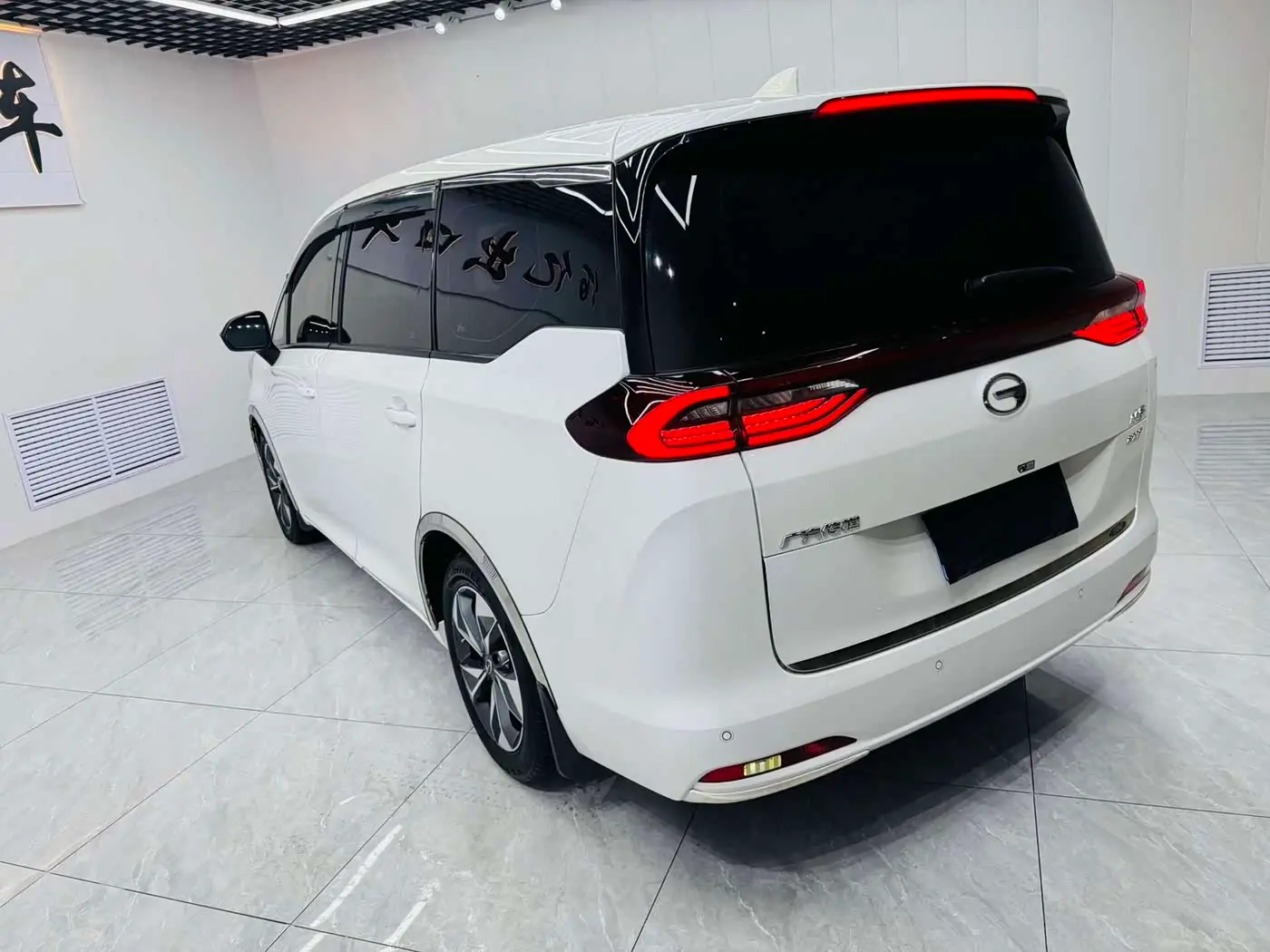GAC Trumpchi Trumpchi M6 2022 — ფოტო 6/16
