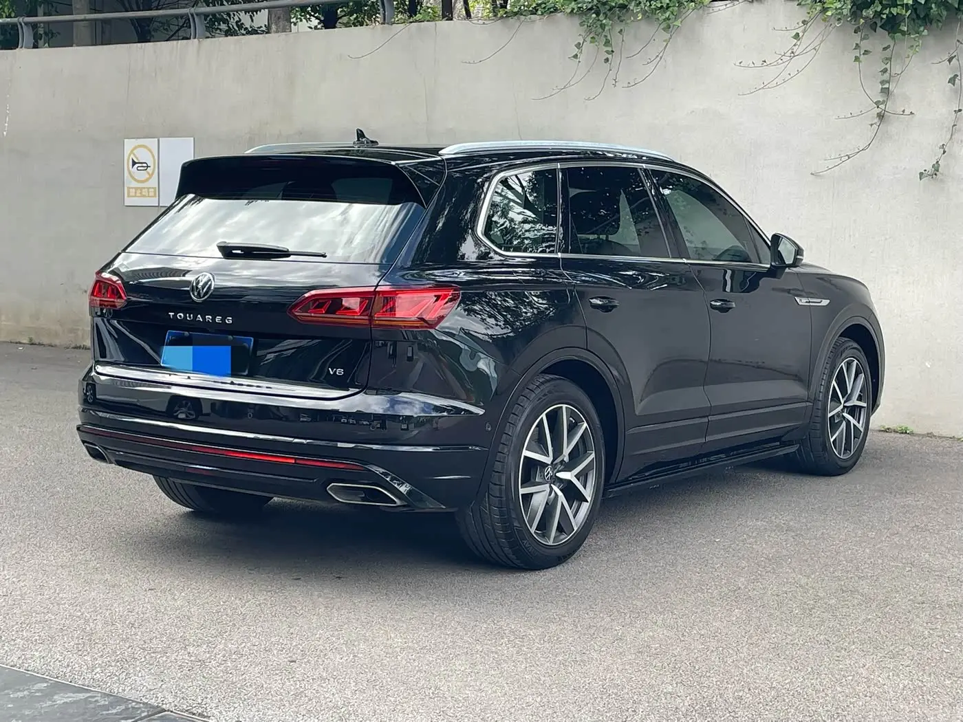 Volkswagen Touareg 2021 — Фото 7/20
