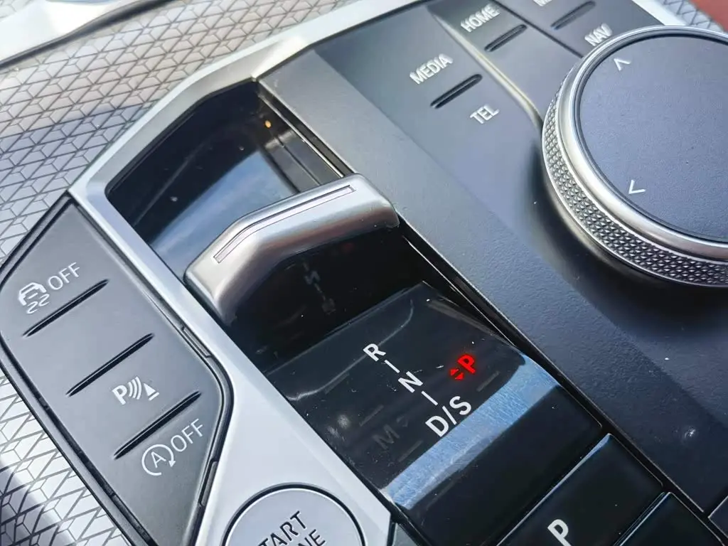 BMW 4 Series 2023 — Photo 13/20