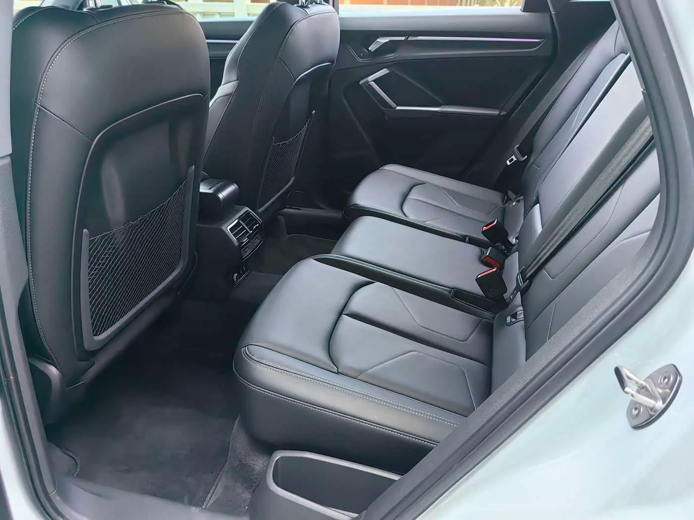 Audi Q3 2024 — Photo 10/16