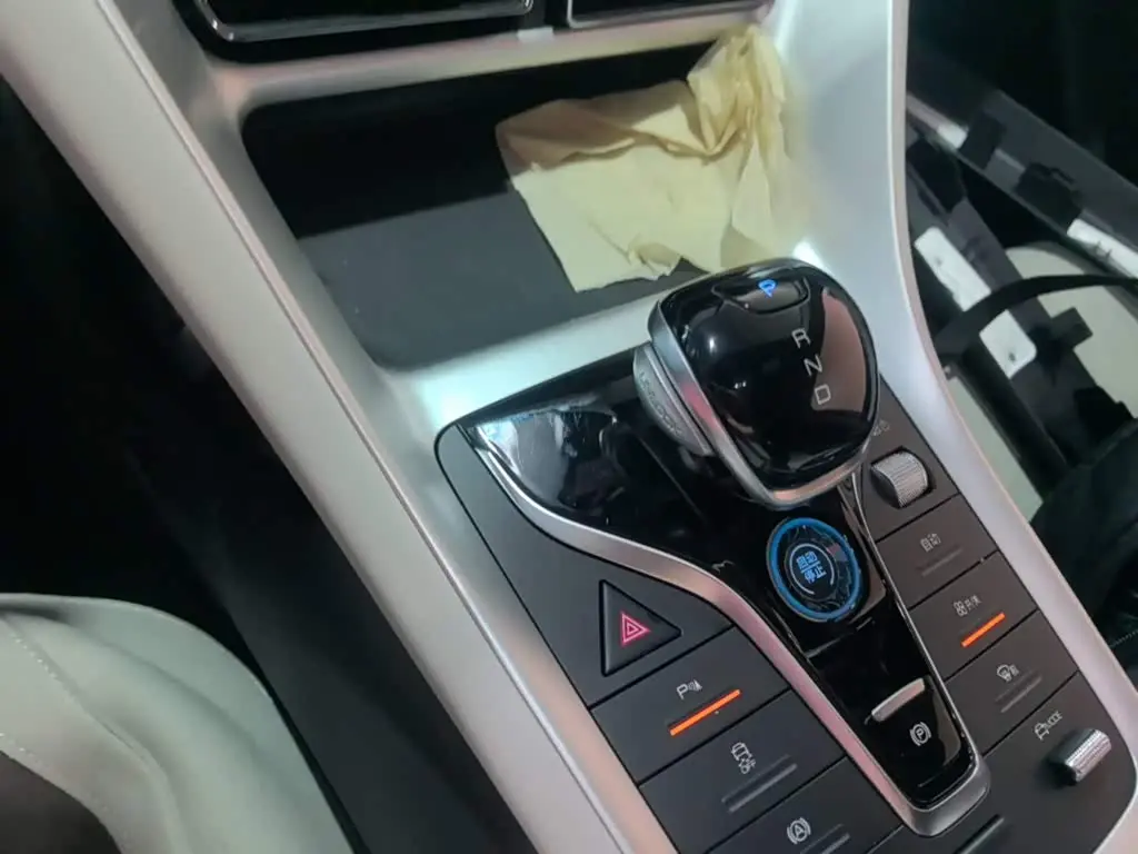 BYD Song Pro New Energy 2024 — Photo 14/20