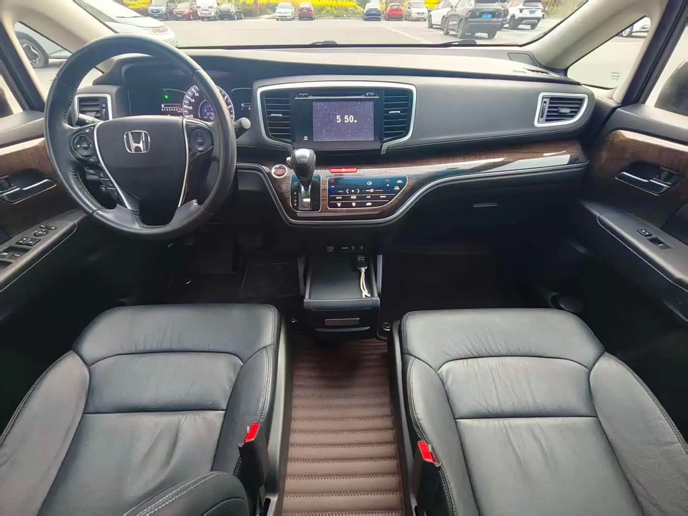 Honda Odyssey 2017 — Photo 7/10