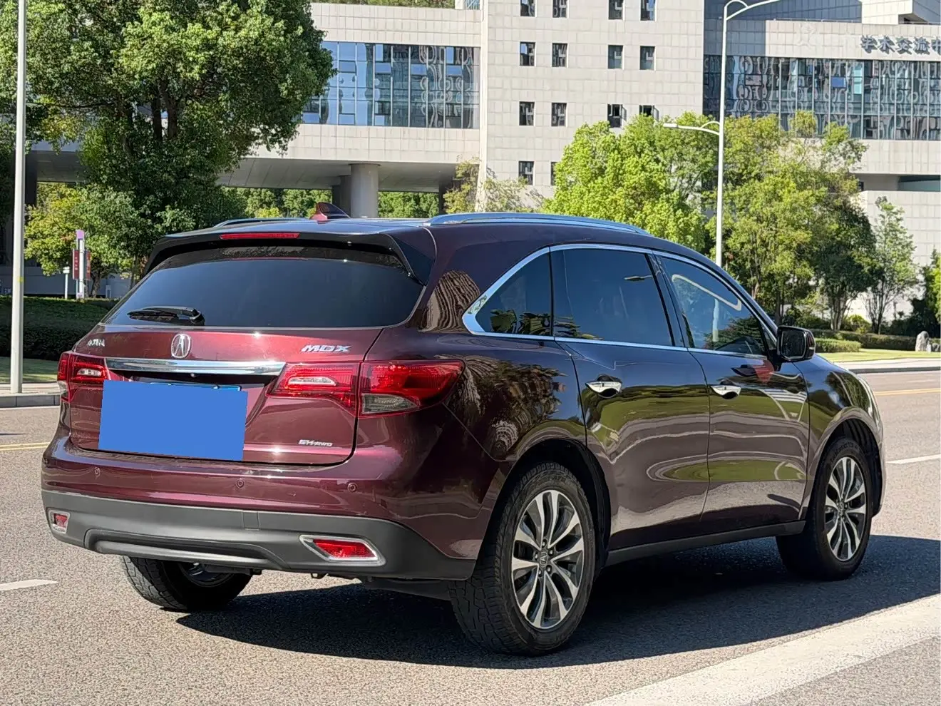 Acura MDX 2016 — Фото 8/10