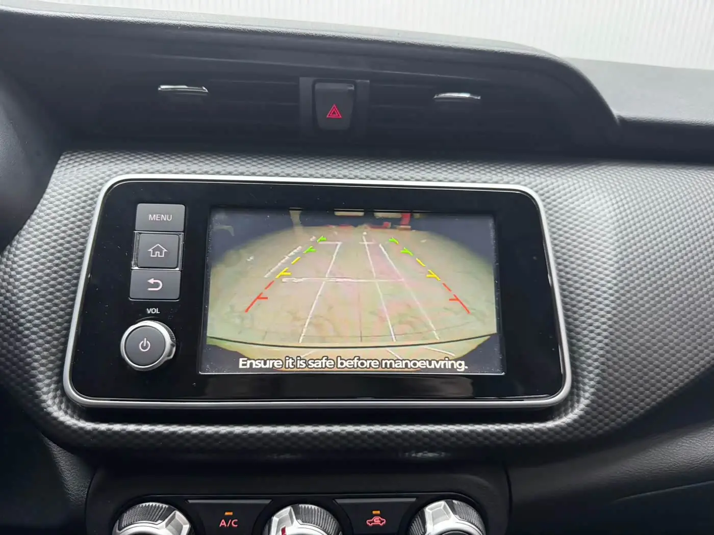 Nissan Kicks 2023 — Photo 14/20